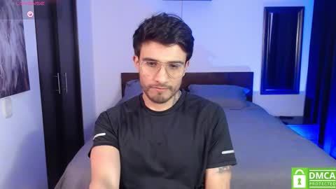 yoshy_man online show from 11/08/25, 03:18