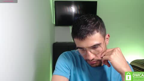 Snapshot of yoshy_man chatting on 04/29/26, 03:21 yoshy_man online show from 04/29/26, 03:21