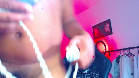 Snapshot of yosoy_enzo2020 chatting on 03/15/26, 04:40 Enzo online show from 03/15/26, 04:40