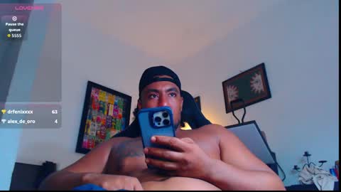 Snapshot of yosoy_enzo2020 chatting on 04/03/26, 03:26 Enzo online show from 04/03/26, 03:26