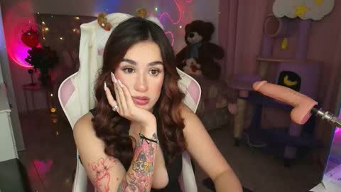 Ana online show from 12/02/25, 01:00