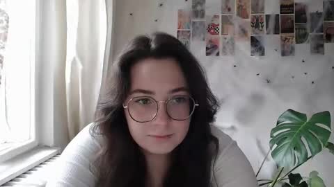 Aurora online show from 11/18/25, 12:09