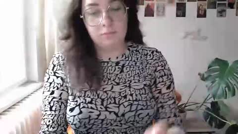 Aurora online show from 11/21/25, 10:47