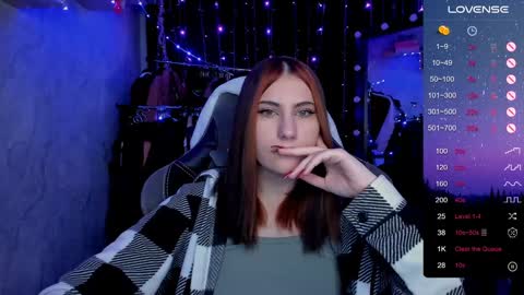 Snapshot of you_lika chatting on 12/06/24, 01:51 Lika online show from 12/06/24, 01:51