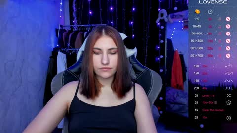 Snapshot of you_lika chatting on 01/17/25, 01:15 Lika online show from 01/17/25, 01:15