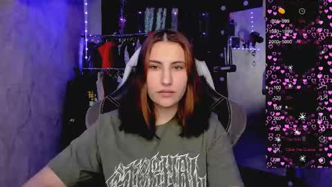 Snapshot of you_lika chatting on 02/21/25, 03:23 Lika online show from 02/21/25, 03:23