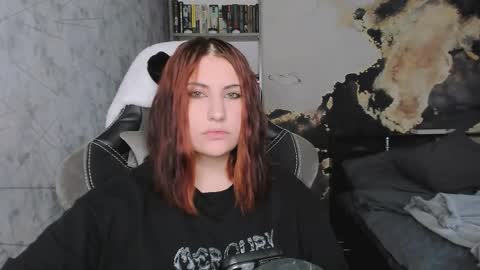 Snapshot of you_lika chatting on 09/23/25, 01:41 Lika online show from 09/23/25, 01:41