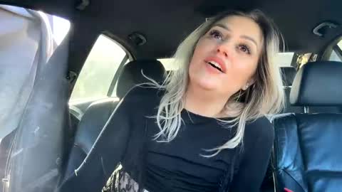 Snapshot of you_love_melisa chatting on 01/25/25, 09:57 private on 18 per minute start private 500 tokensOnlyfans online show from 01/25/25, 09:57