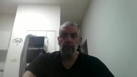 Snapshot of youdeservit chatting on 02/08/26, 04:43 CrayZio online show from 02/08/26, 04:43