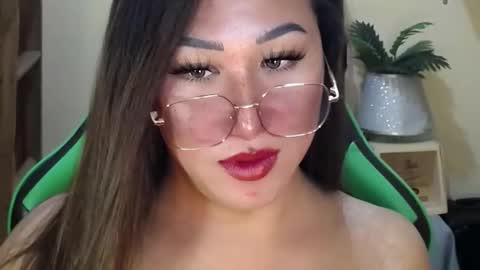 Snapshot of yougotmeanna chatting on 02/15/26, 11:30 Your Dream Pinay Anna online show from 02/15/26, 11:30