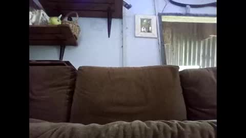 Snapshot of youllfall4me chatting on 12/13/24, 10:13 youllfall4me online show from 12/13/24, 10:13