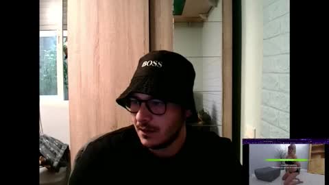 Snapshot of younromki chatting on 02/05/26, 09:58 A... online show from 02/05/26, 09:58