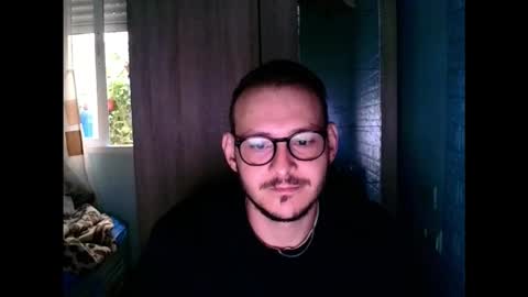 Snapshot of younromki chatting on 02/16/26, 12:23 A... online show from 02/16/26, 12:23