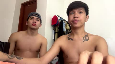 Snapshot of your1sthunk chatting on 02/18/26, 09:05 Cyrus online show from 02/18/26, 09:05