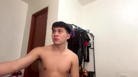 Snapshot of your1sthunk chatting on 02/26/26, 05:01 Cyrus online show from 02/26/26, 05:01