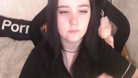 Snapshot of your_8a8y chatting on 02/01/26, 09:30 your_8a8y online show from 02/01/26, 09:30