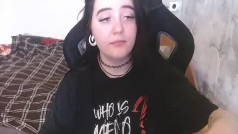 your_8a8y online show from 06/19/26, 12:53