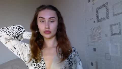 Snapshot of your_ameliaa chatting on 04/01/26, 01:41 Amelia online show from 04/01/26, 01:41