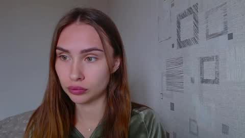 Snapshot of your_ameliaa chatting on 04/26/26, 11:30 Amelia online show from 04/26/26, 11:30