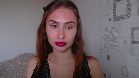Snapshot of your_ameliaa chatting on 04/29/26, 01:59 Amelia online show from 04/29/26, 01:59