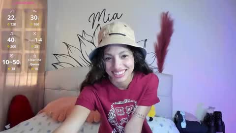 mia3 online show from 02/01/25, 09:29