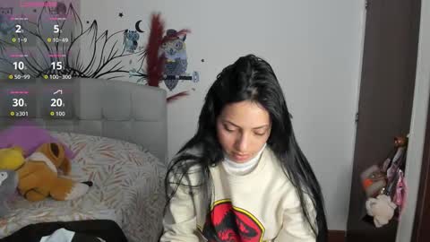 mia3 online show from 10/10/25, 02:10