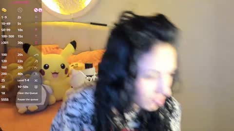 Snapshot of your_beck chatting on 02/22/26, 12:23 mia3 online show from 02/22/26, 12:23