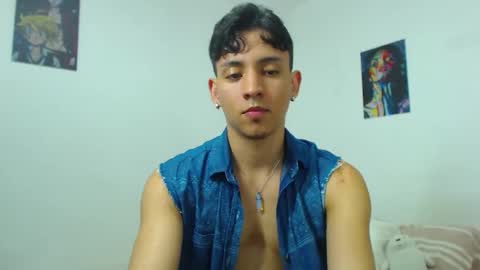 Snapshot of your_boy_hot chatting on 05/24/26, 12:59 your boy online show from 05/24/26, 12:59