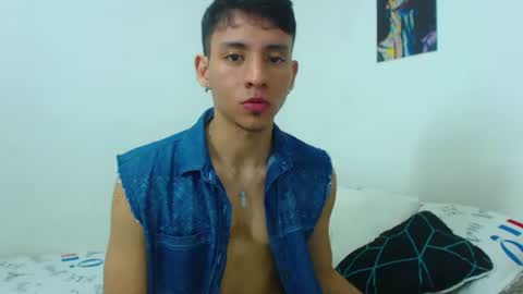 Snapshot of your_boy_hot chatting on 07/03/26, 11:38 your boy online show from 07/03/26, 11:38