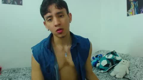 Snapshot of your_boy_hot chatting on 08/06/26, 11:56 your boy online show from 08/06/26, 11:56