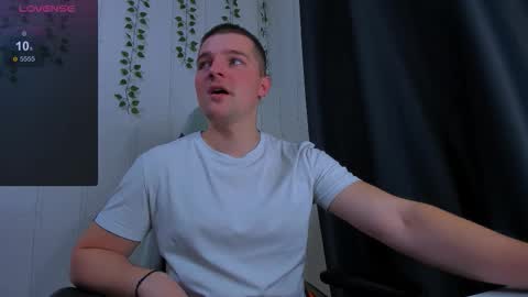 your_claddagh online show from 11/30/25, 02:43