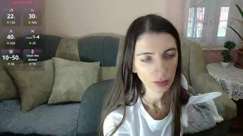 Enna Kim online show from 11/28/25, 11:57