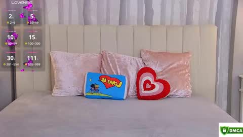 Snapshot of your_dream_nancy chatting on 11/22/25, 01:21 Nancy online show from 11/22/25, 01:21