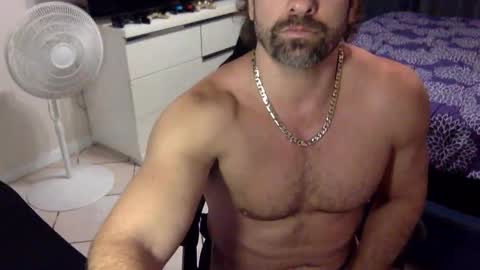 Snapshot of your_dreaman chatting on 12/22/24, 10:17 your_dreaman online show from 12/22/24, 10:17