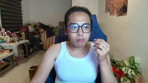 Snapshot of your_dreamgirlxxx69 chatting on 05/08/26, 01:16 your_dreamgirlxxx69 online show from 05/08/26, 01:16