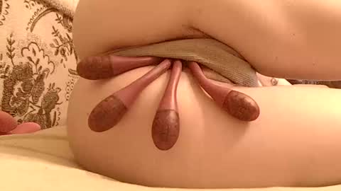 Emily online show from 03/09/25, 09:03