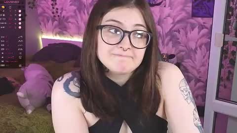 Snapshot of your_gabby chatting on 06/16/26, 01:14 your gabby online show from 06/16/26, 01:14