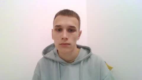 Snapshot of your_honeyy chatting on 11/10/25, 08:35 Mark online show from 11/10/25, 08:35