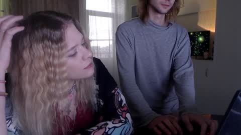 Snapshot of your_horny_friends chatting on 12/30/24, 09:27 Your Horny Friends online show from 12/30/24, 09:27