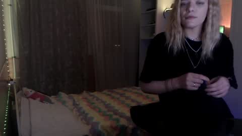 Snapshot of your_horny_friends chatting on 12/30/24, 06:49 Your Horny Friends online show from 12/30/24, 06:49