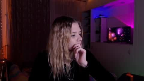 Snapshot of your_horny_friends chatting on 01/24/25, 06:56 Your Horny Friends online show from 01/24/25, 06:56