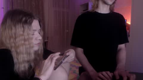 Snapshot of your_horny_friends chatting on 01/30/25, 06:32 Your Horny Friends online show from 01/30/25, 06:32