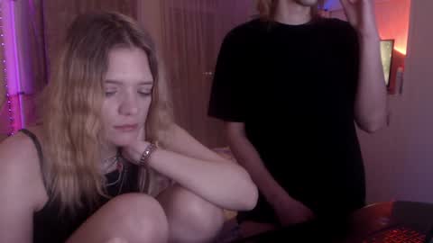 Snapshot of your_horny_friends chatting on 01/30/25, 10:41 Your Horny Friends online show from 01/30/25, 10:41