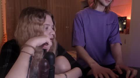 Snapshot of your_horny_friends chatting on 02/02/25, 03:49 Your Horny Friends online show from 02/02/25, 03:49