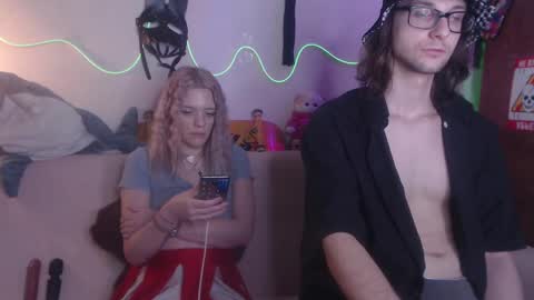 Snapshot of your_horny_friends chatting on 03/07/25, 03:18 Your Horny Friends online show from 03/07/25, 03:18