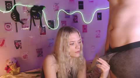 Snapshot of your_horny_friends chatting on 10/09/25, 02:48 Your Horny Friends online show from 10/09/25, 02:48