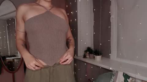 Alex and Kris long hair online show from 10/10/25, 09:14