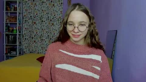 Snapshot of your_leslie chatting on 02/04/26, 10:58 Leslie online show from 02/04/26, 10:58