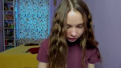 Snapshot of your_leslie chatting on 02/27/26, 01:44 Leslie online show from 02/27/26, 01:44