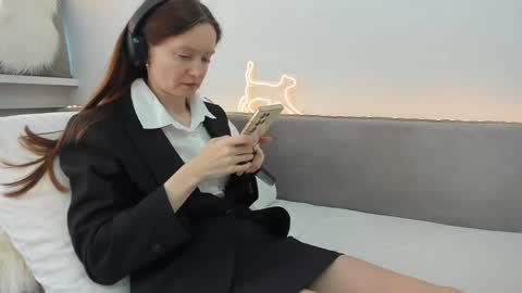 Your Librarian online show from 05/26/26, 12:56